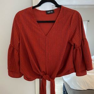 Fabrik tie top blouse